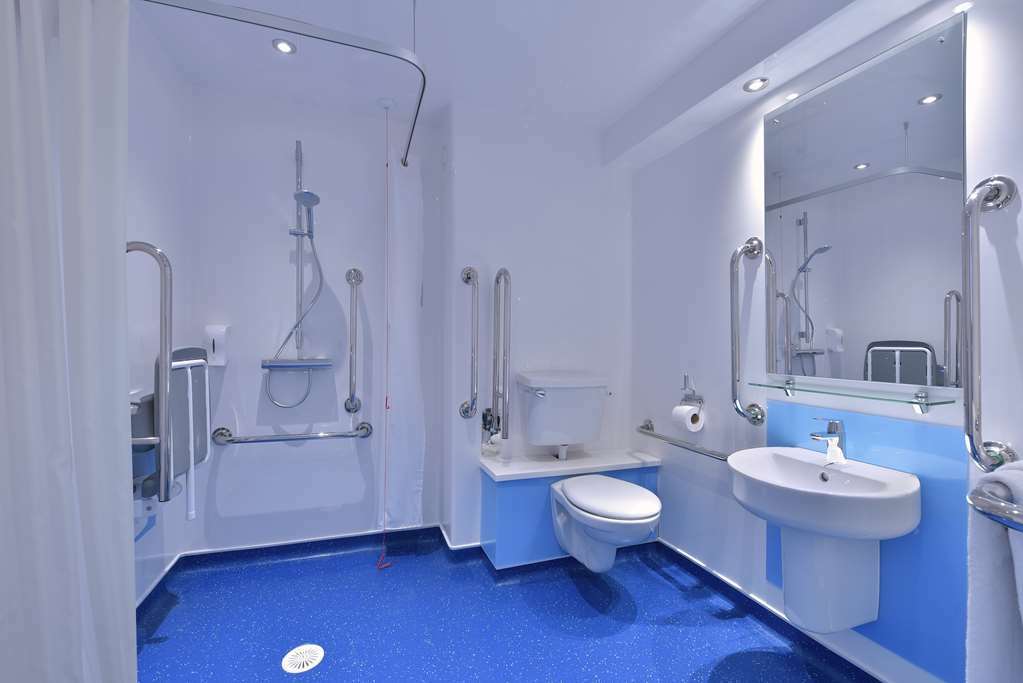 Travelodge Widnes Zimmer foto